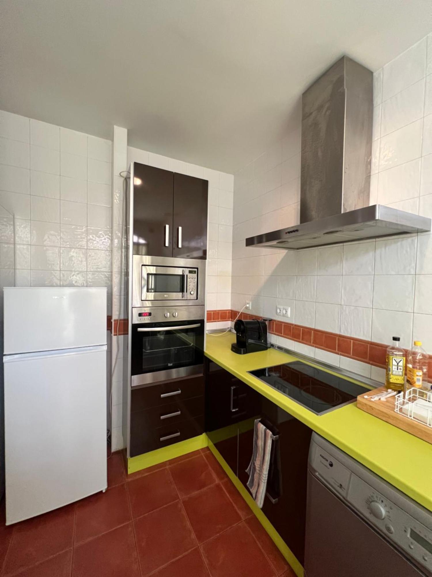 Apartamentos Sevilla Deluxe Rosales Los Rosales  ภายนอก รูปภาพ